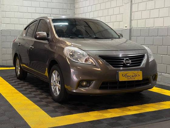 NISSAN VERSA 1.6 16V FLEX SL 4P MANUAL NISSAN VERSA 1.6 16V FLEX SL 4P MANUAL